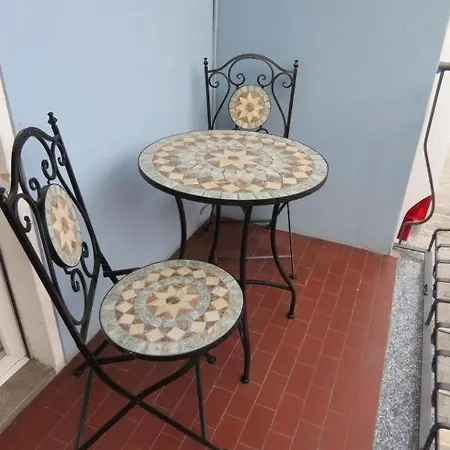 Casa Azzurra Free Parking